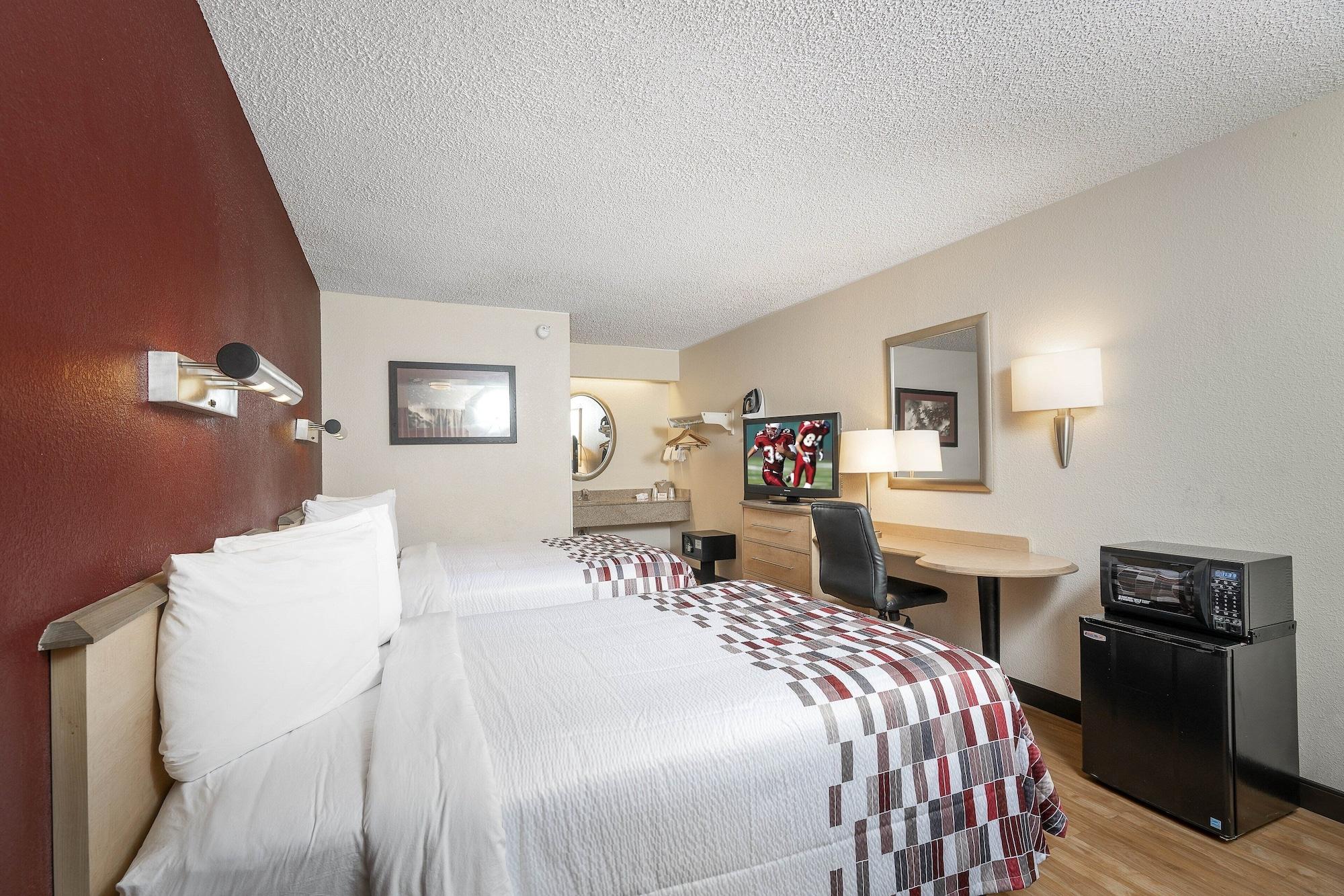 Red Roof Inn Detroit-Rochester Hills/ Auburn Hills Екстериор снимка