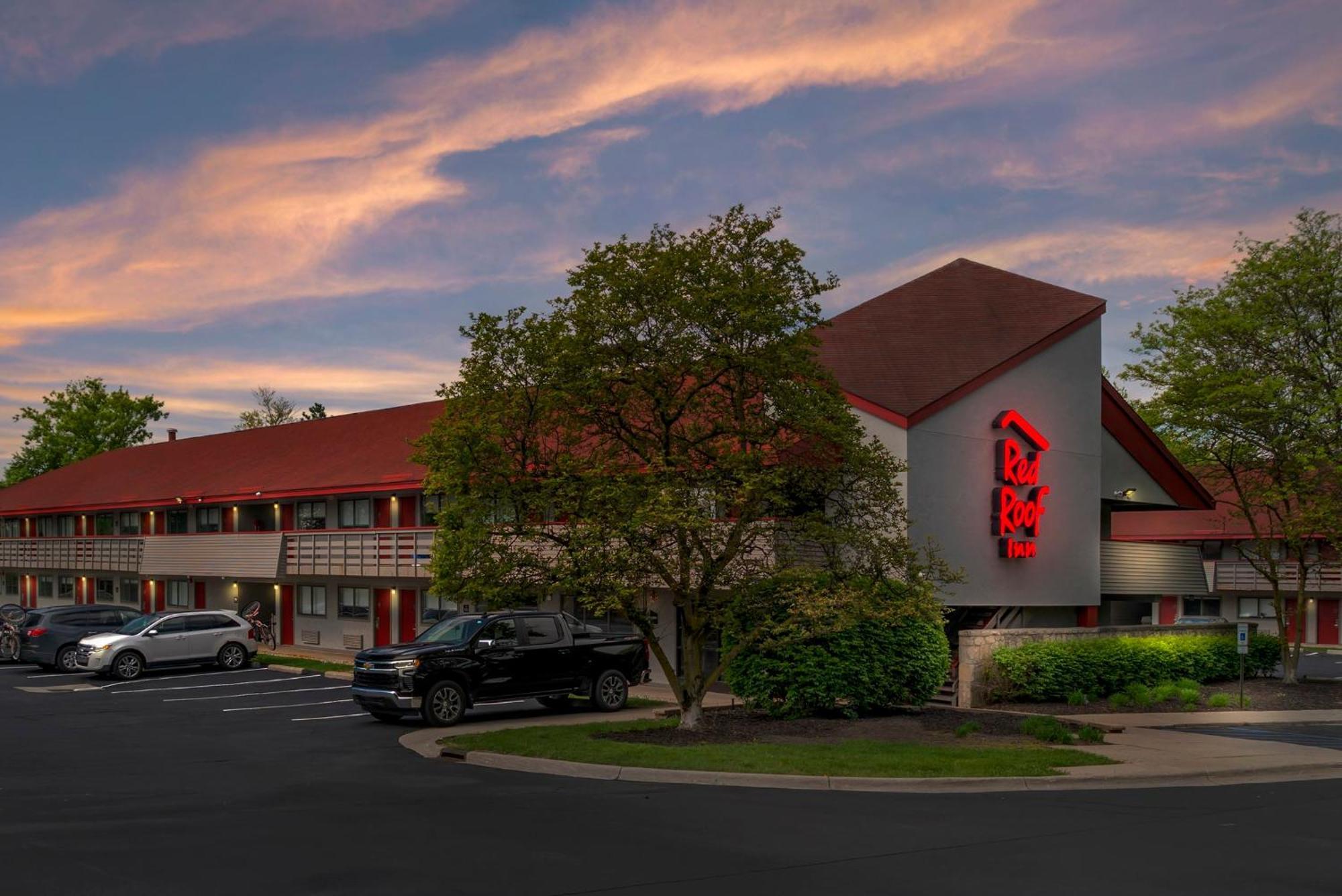 Red Roof Inn Detroit-Rochester Hills/ Auburn Hills Екстериор снимка