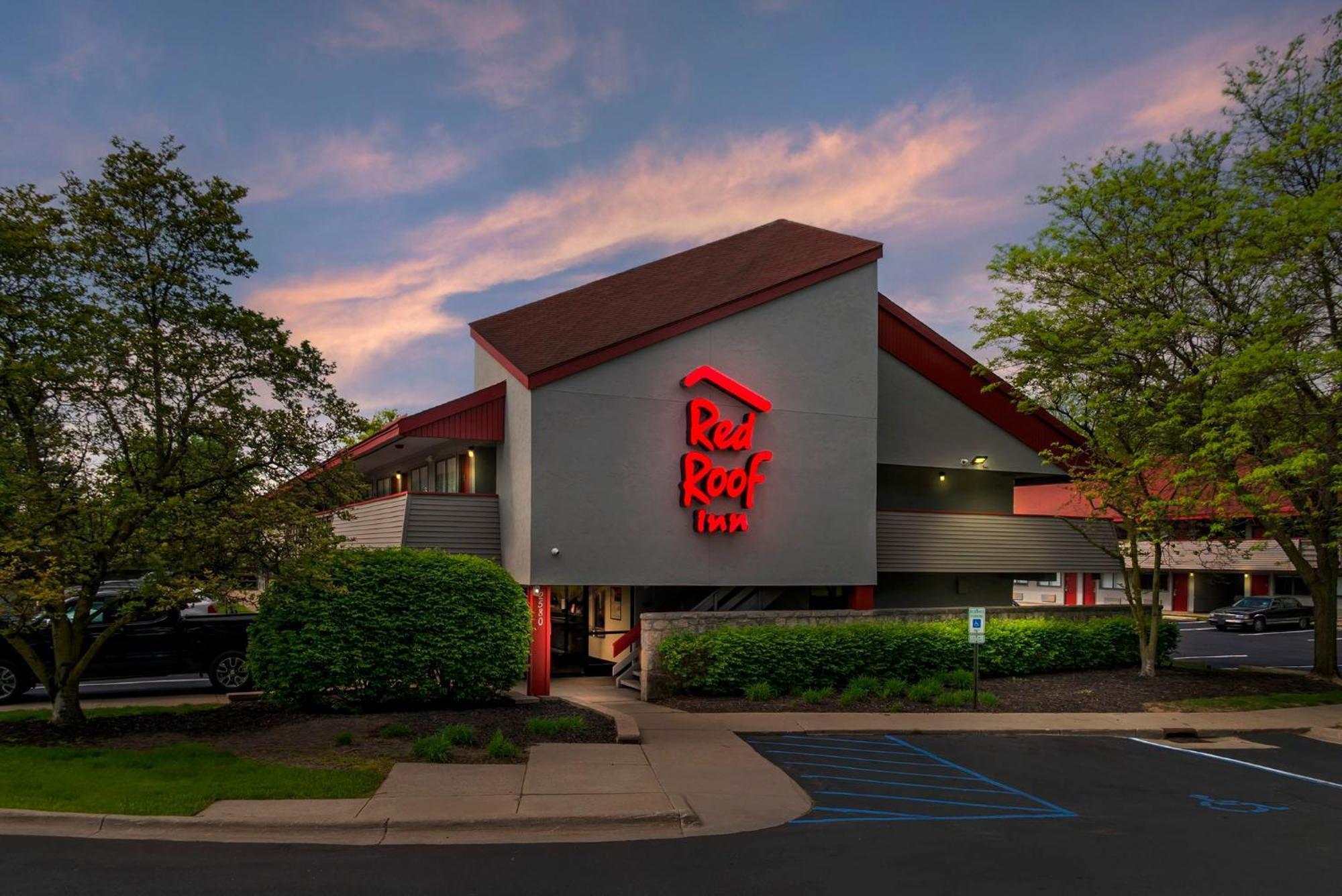 Red Roof Inn Detroit-Rochester Hills/ Auburn Hills Екстериор снимка