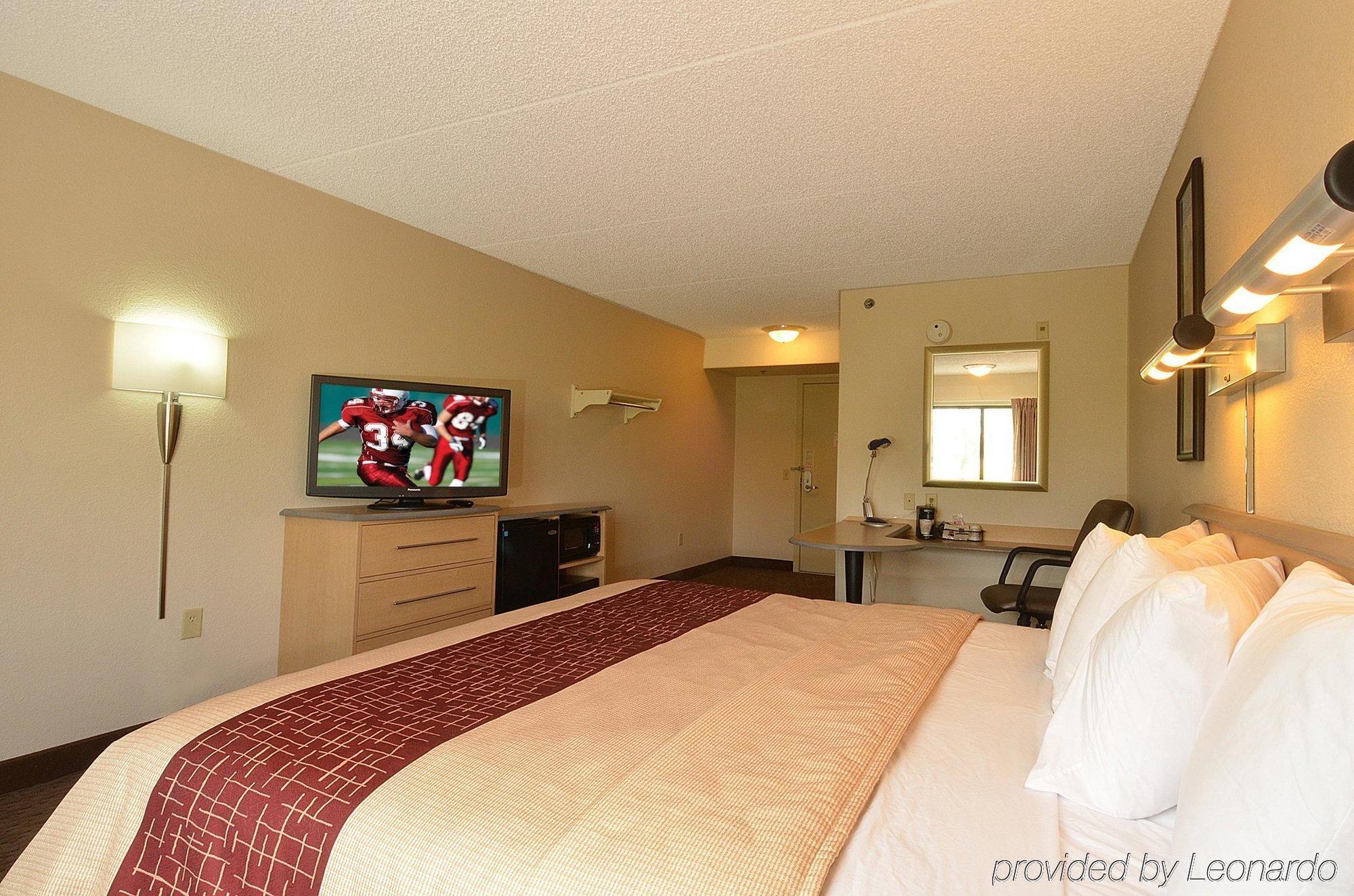 Red Roof Inn Detroit-Rochester Hills/ Auburn Hills Екстериор снимка