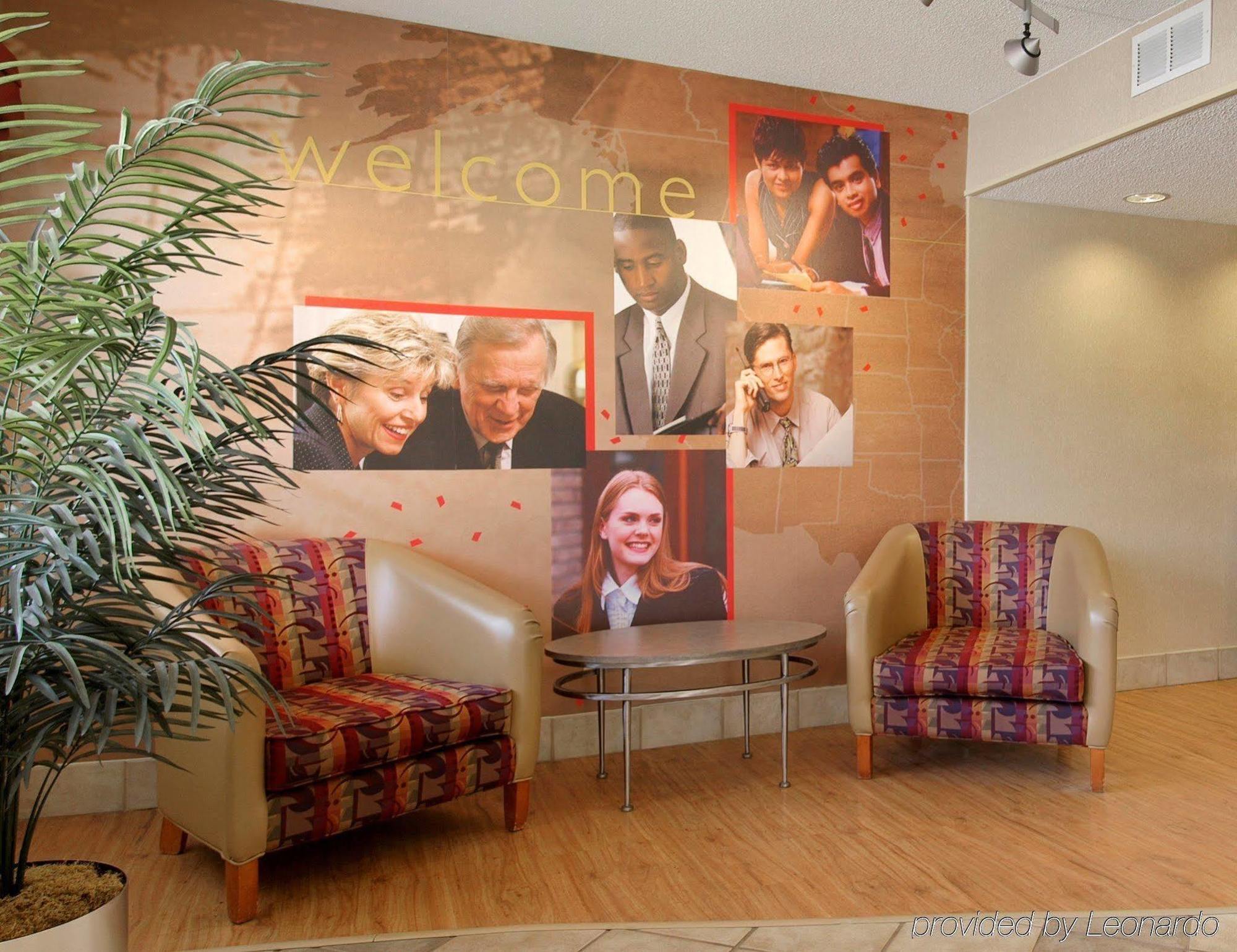 Red Roof Inn Detroit-Rochester Hills/ Auburn Hills Екстериор снимка